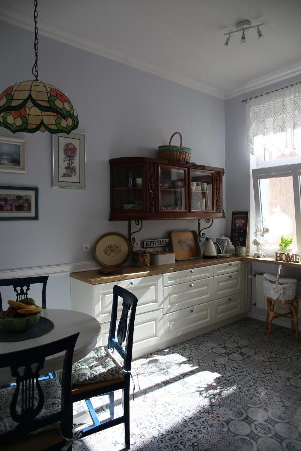 Apartament Chopina 12 *
